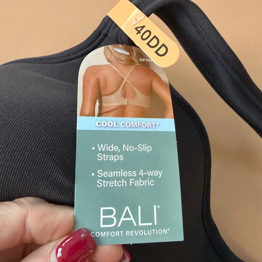 Bali Comfort Revolution 40DD Black Seamless 4 Way Stretch T-shirt Bra New